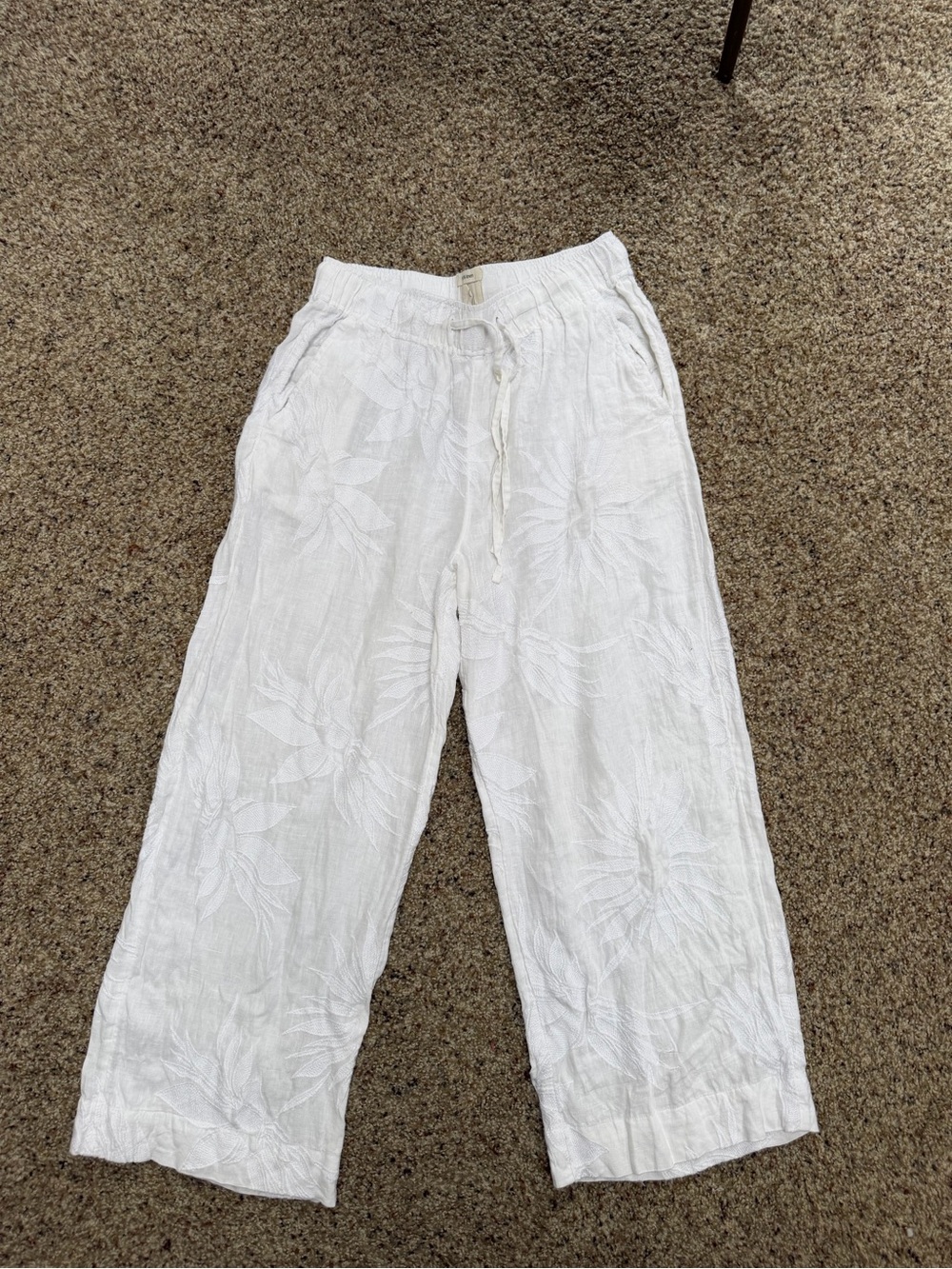 Joie White Floral-Textured Wide Leg Drawstring Pants